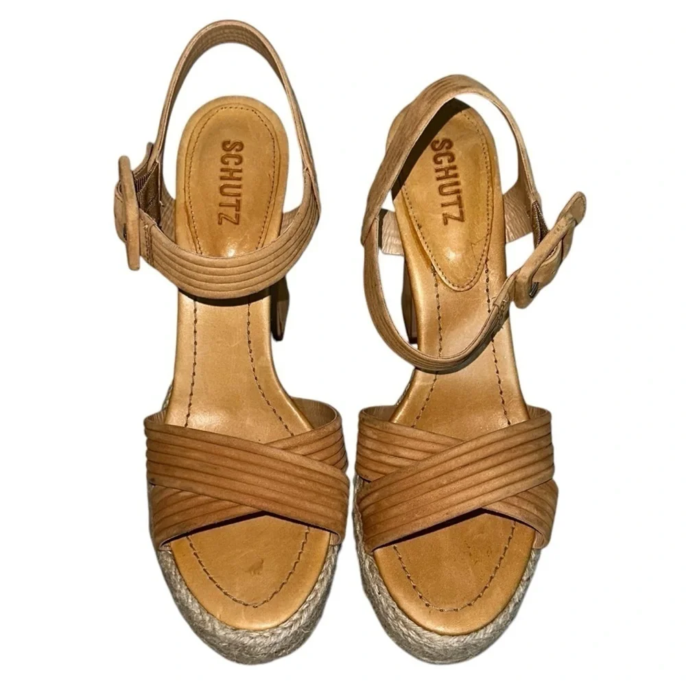 Schutz Size 9 Women's Blisse Platform‎ Nude Caramel Sandals